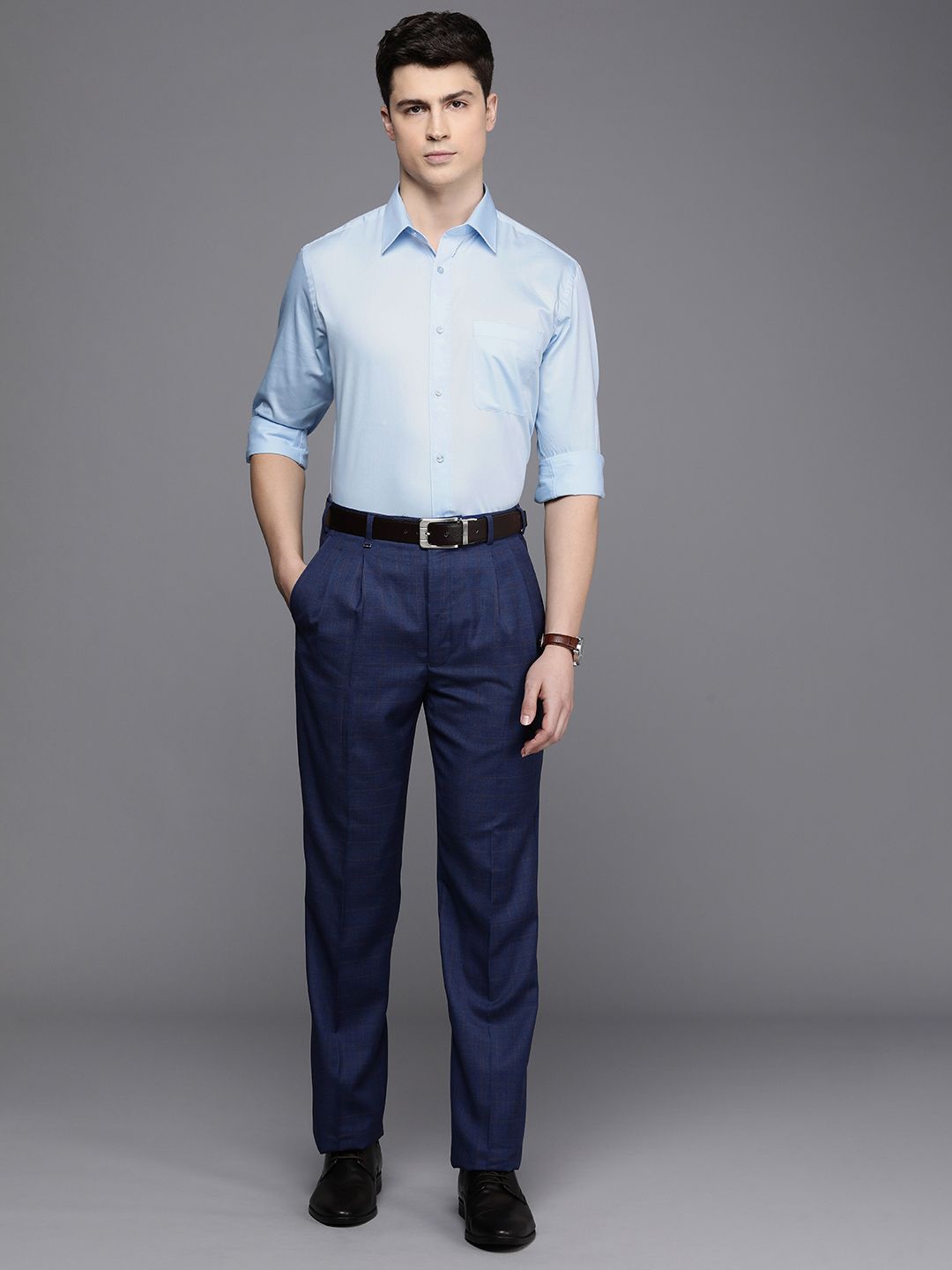 Raymond Pure Cotton Slim Fit Solid Formal Shirt