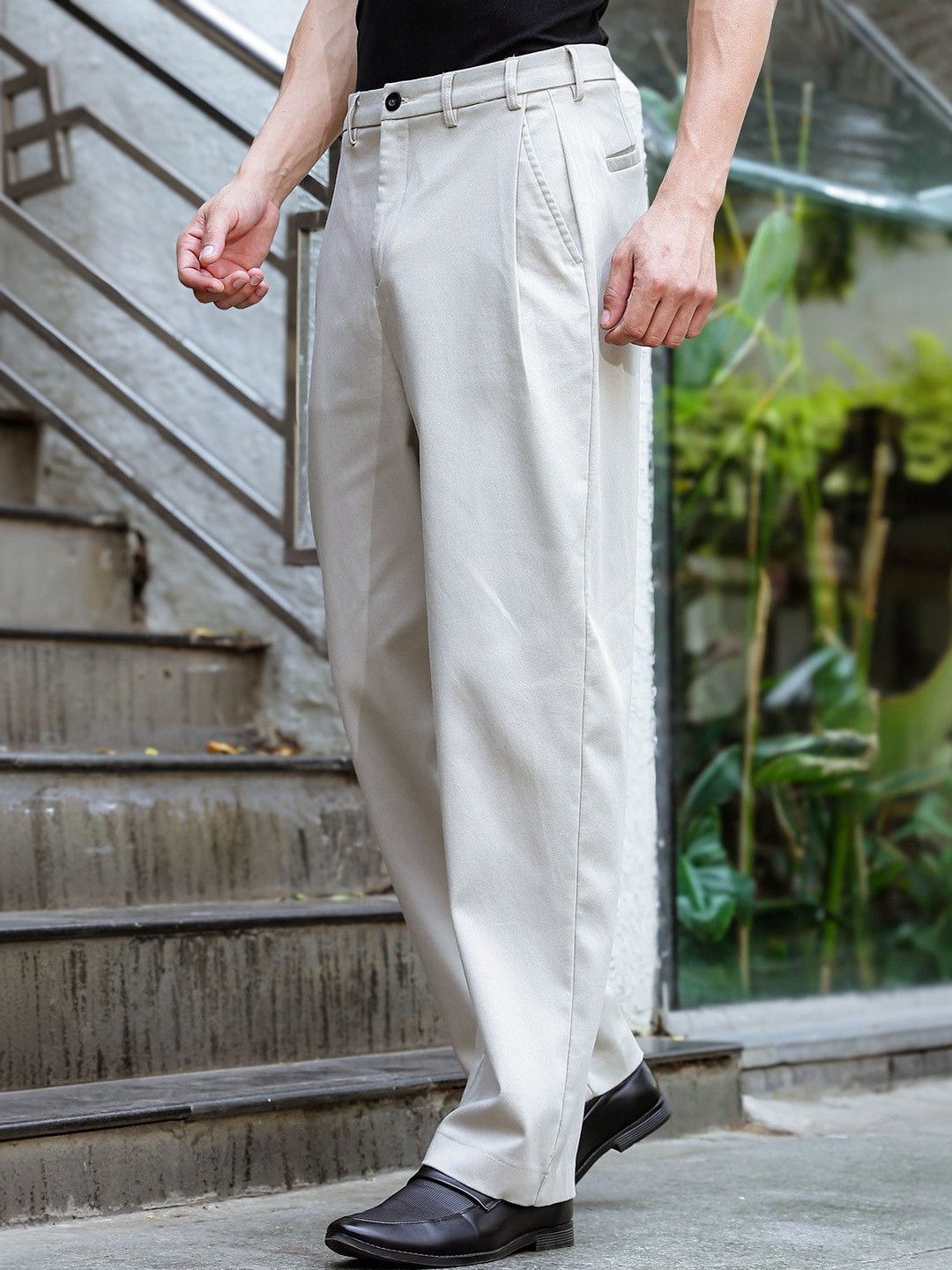 Eszett Men Pleated Seluar