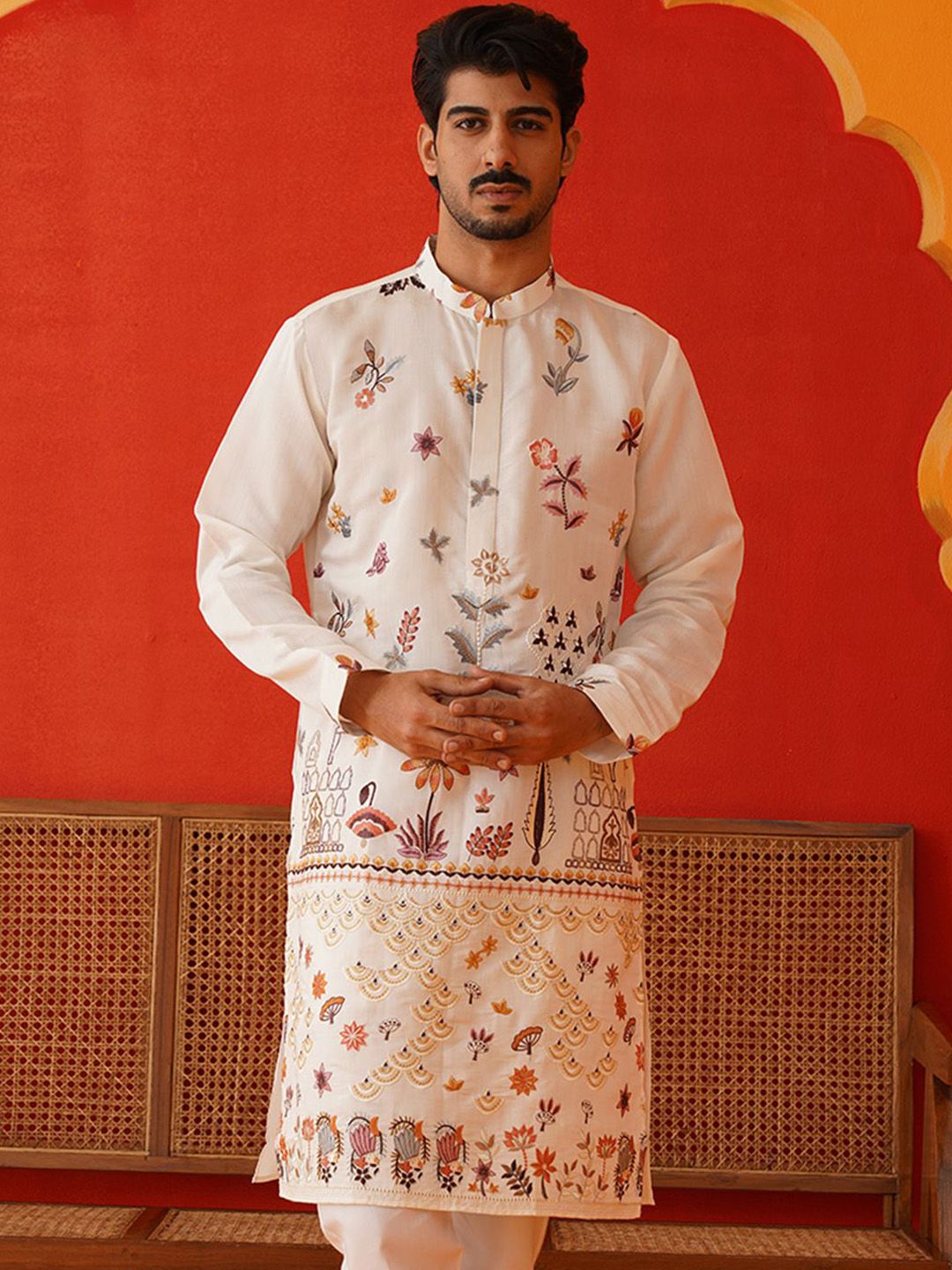 Jompers Men Floral Embroidered Chikankari Floral Kurta