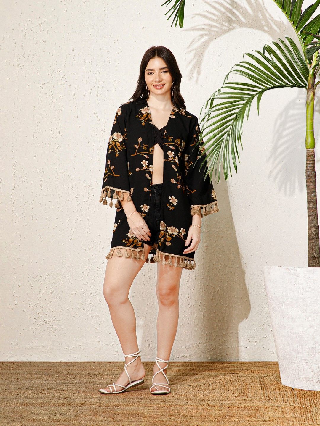 Berrylush Women Printed Pure Cotton Shrug