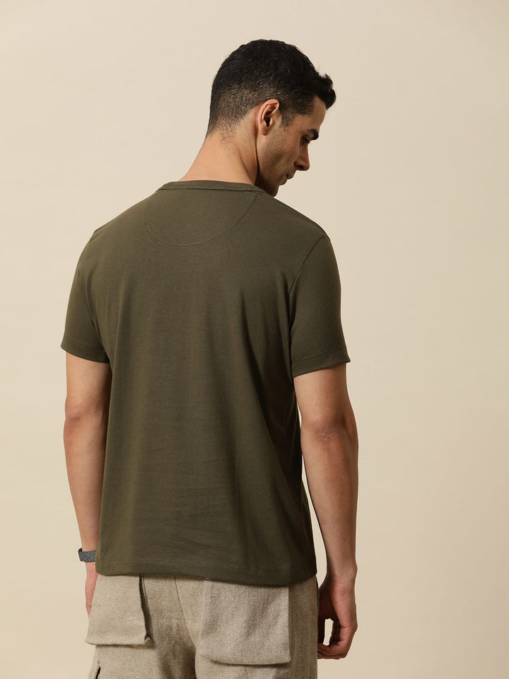 Mr Bowerbird Round Neck Tailored Fit T-shirt With a Notebook