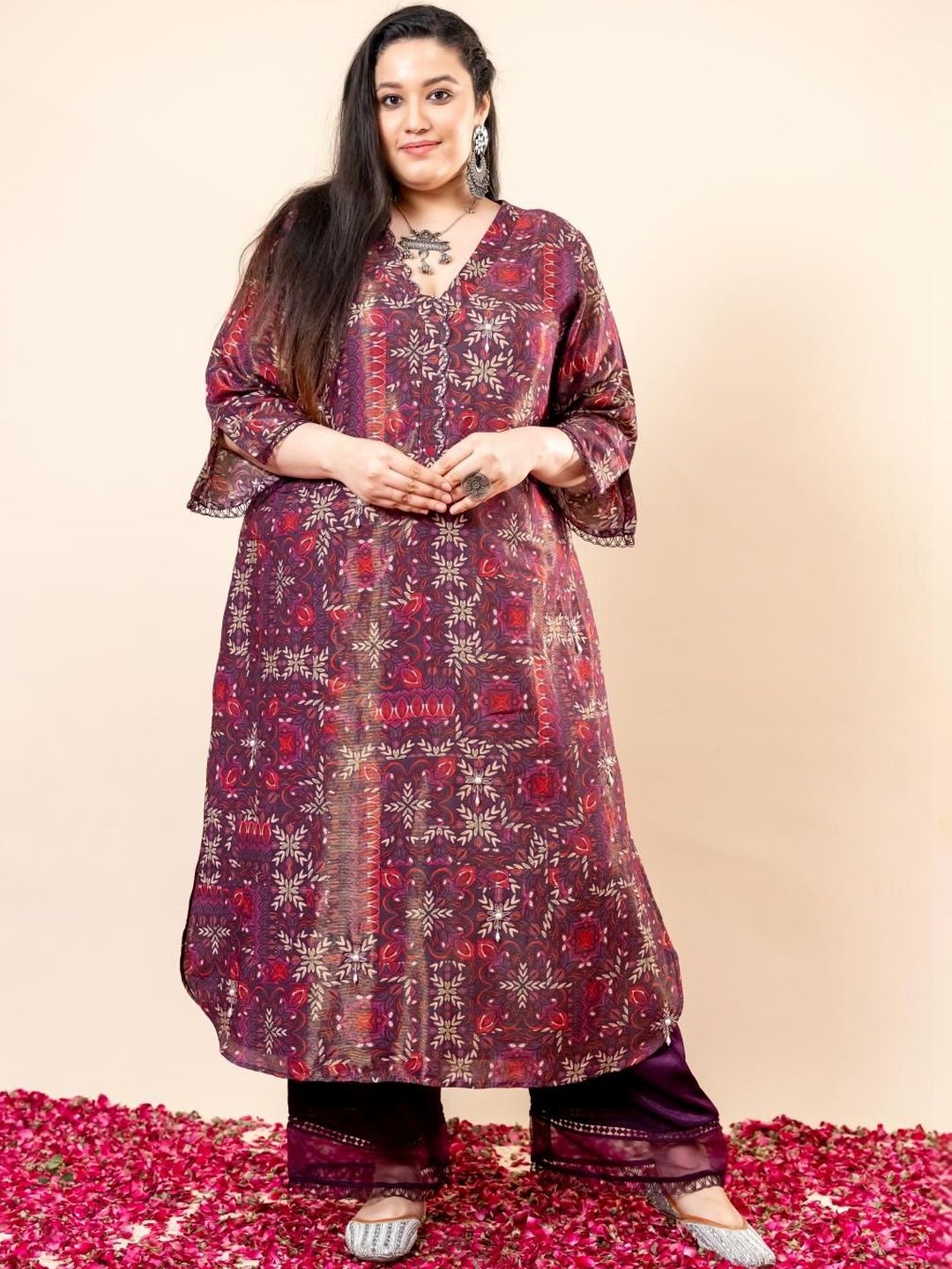 Mamicha Printed V-Neck Kurta Set