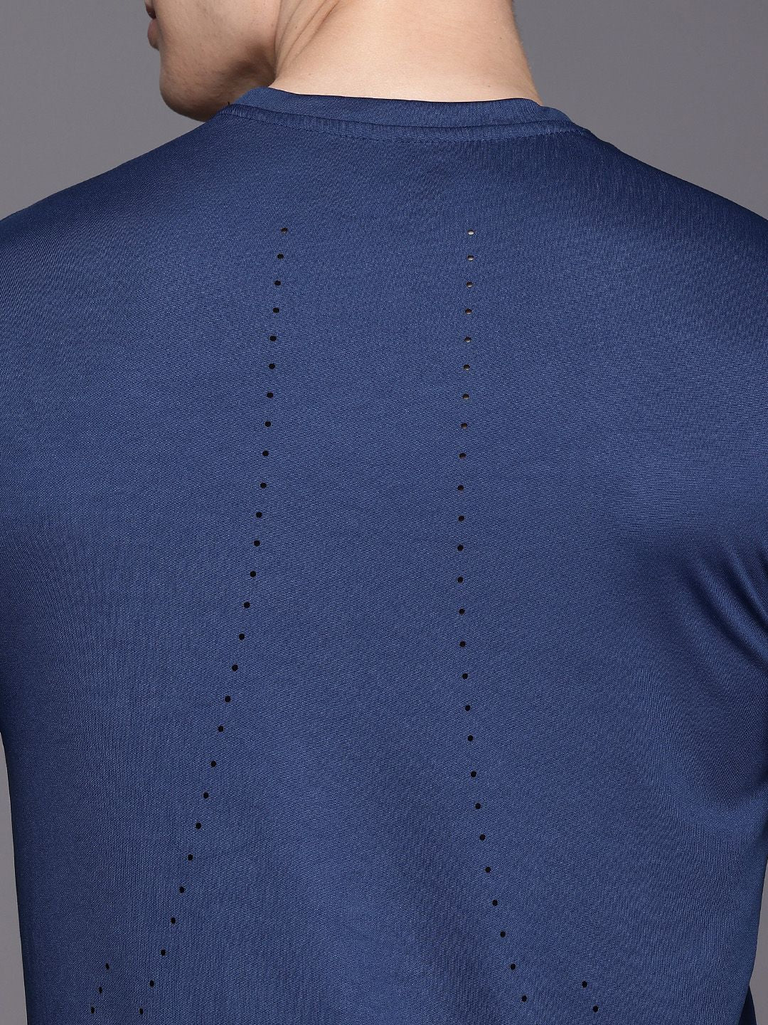 HRX by Hrithik Roshan PERFORMANCEBONDED Rapid-Dry Training or Gym Sports T-shirt