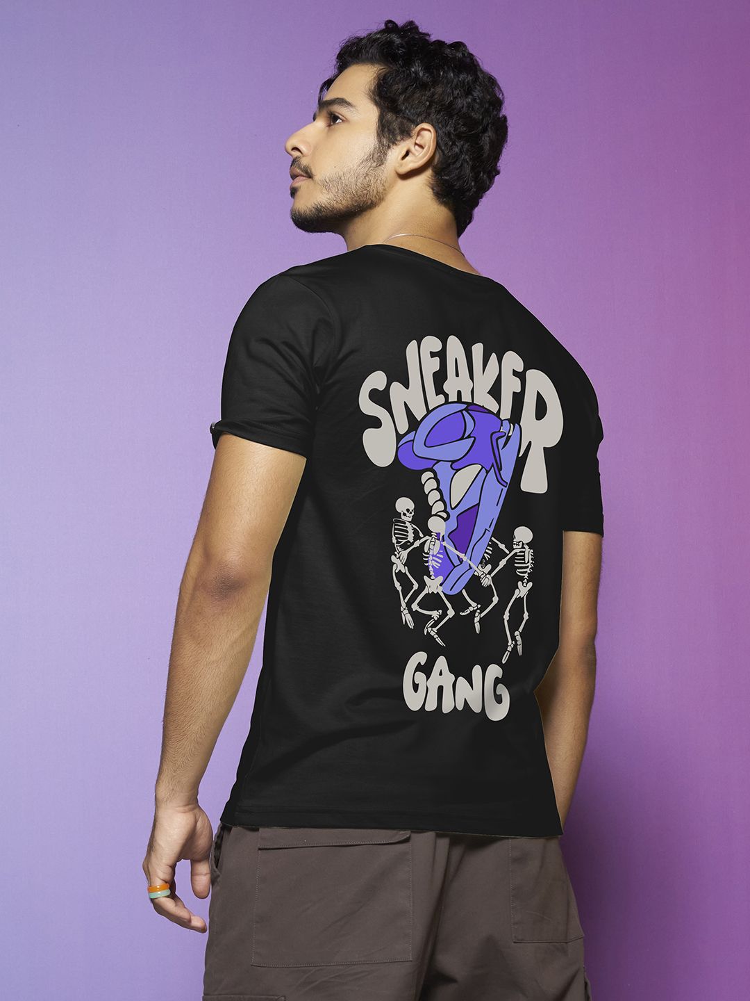 Bewakoof Graphic Printed Pure Cotton T-shirt