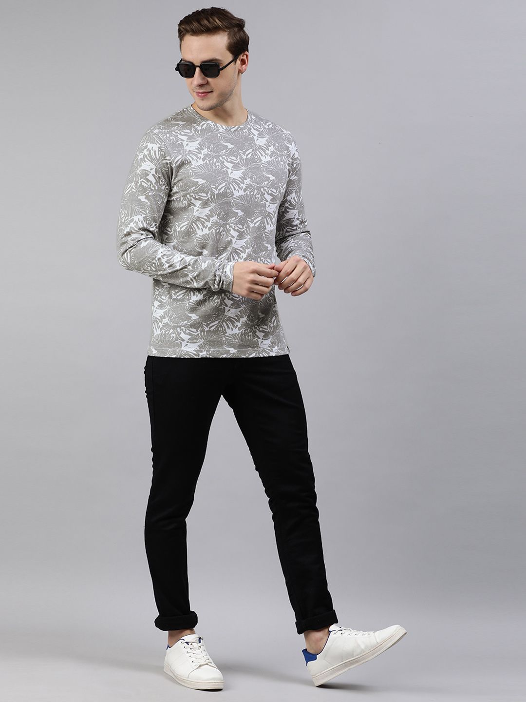 Urbano Fashion Men White Grey Printed Slim Fit Training or Gym Pure Cotton T-shirt