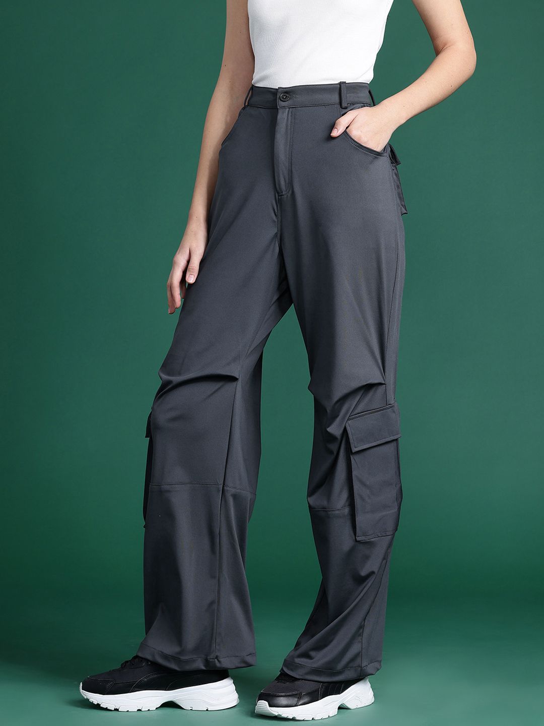 DressBerry Women Cargo-Style Trousers