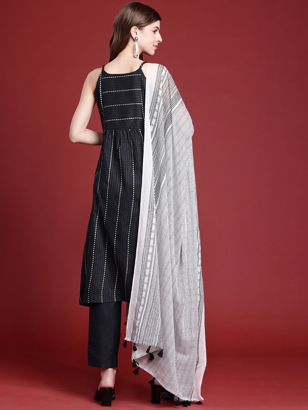 Anouk Women Woven Design A-Line Kurta With Trousers & Printed Dupatta