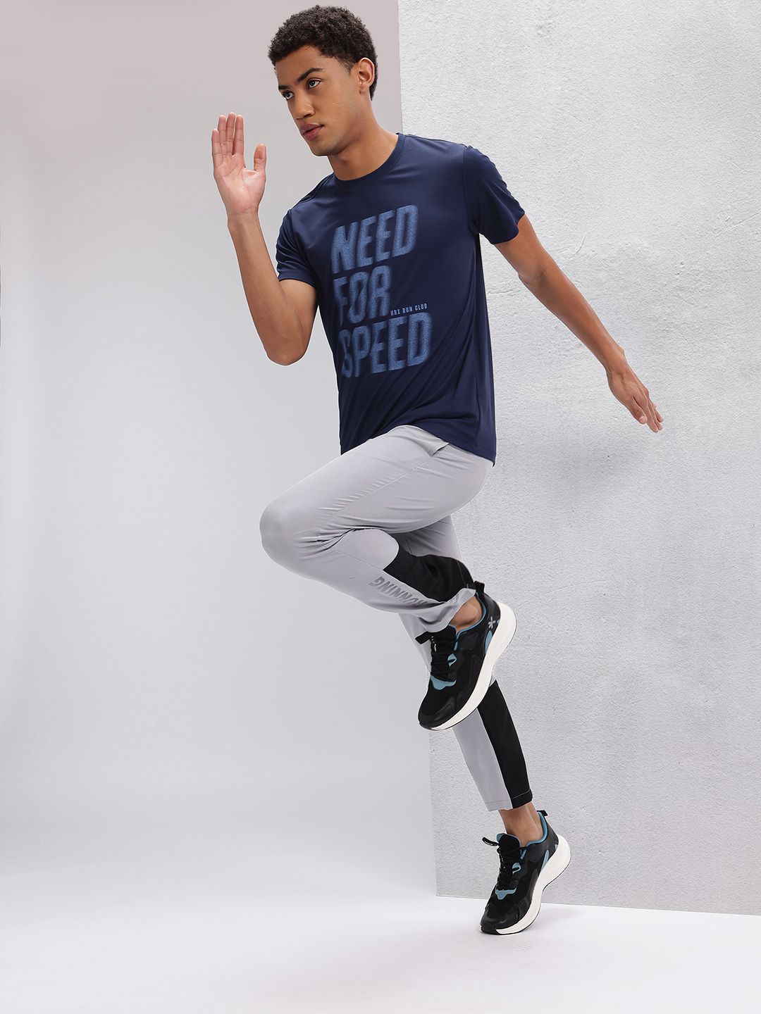 HRX by Hrithik Roshan Rapid-Dry Typography Print Running T-shirt