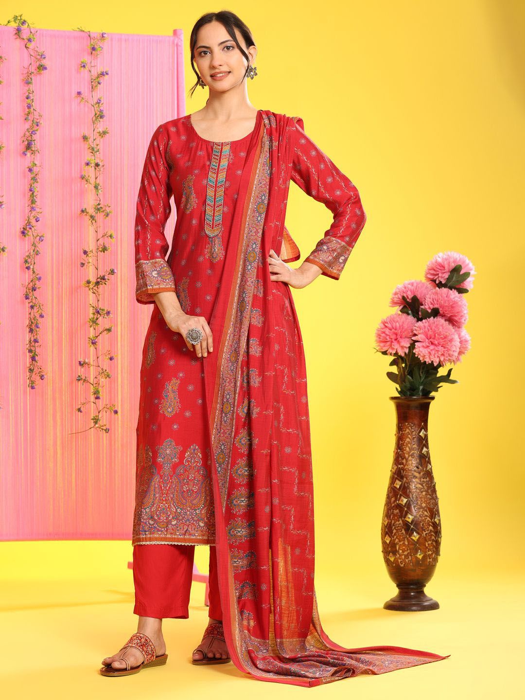 Mamicha Floral Printed Cotton Straight Kurta