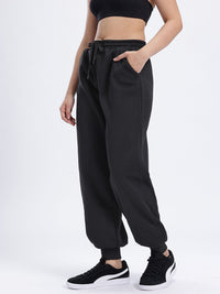 DressBerry Women Solid Joggers