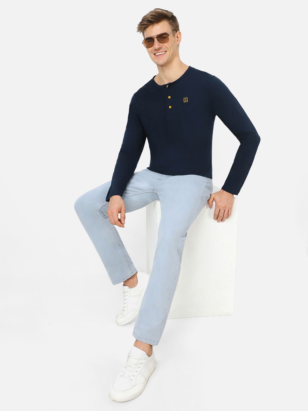 Urbano Fashion Men Navy Blue Solid Henley Neck Pure Cotton T-shirt