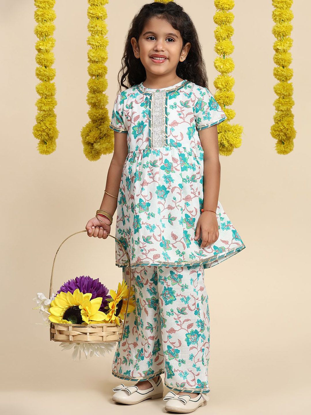 Cutiekins Girls Floral Printed Gotta Patti A-Line Kurti With Palazzos