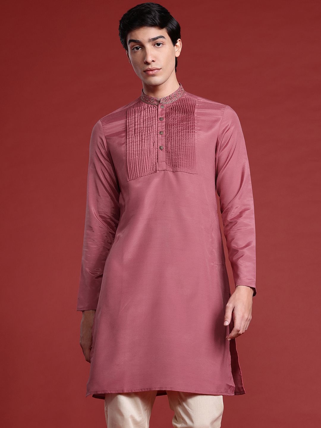 Anouk Pleated Detail Mandarin Collar Straight Kurta