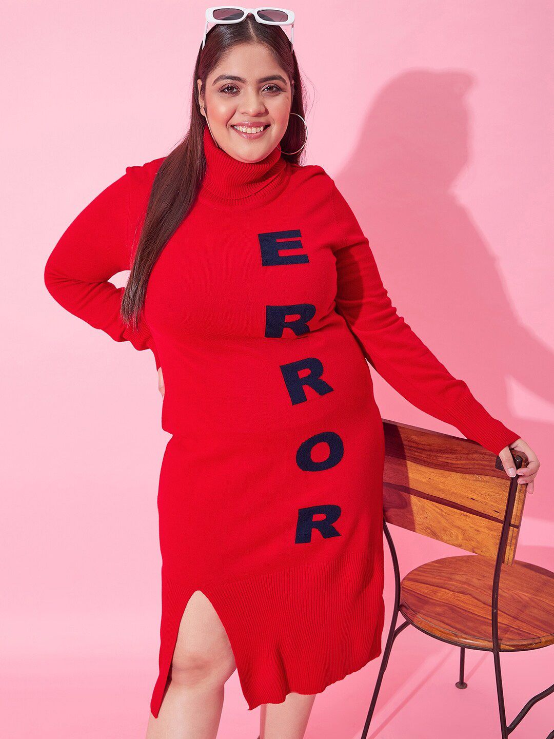 CURVY STREET Typography Printed Sheath Midi Dress