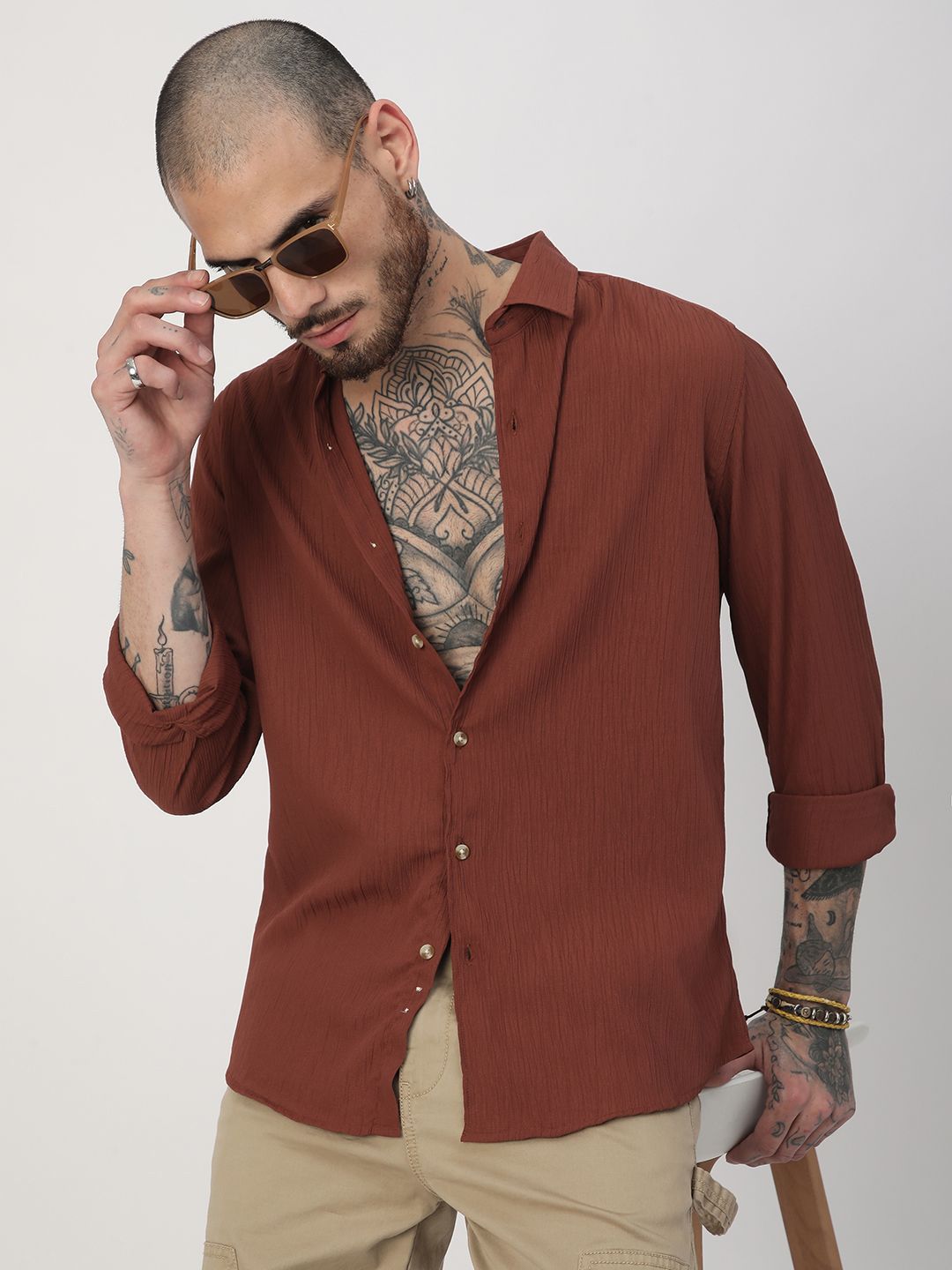 VASTRADO Men Classic Slim Fit Opaque Casual Shirt