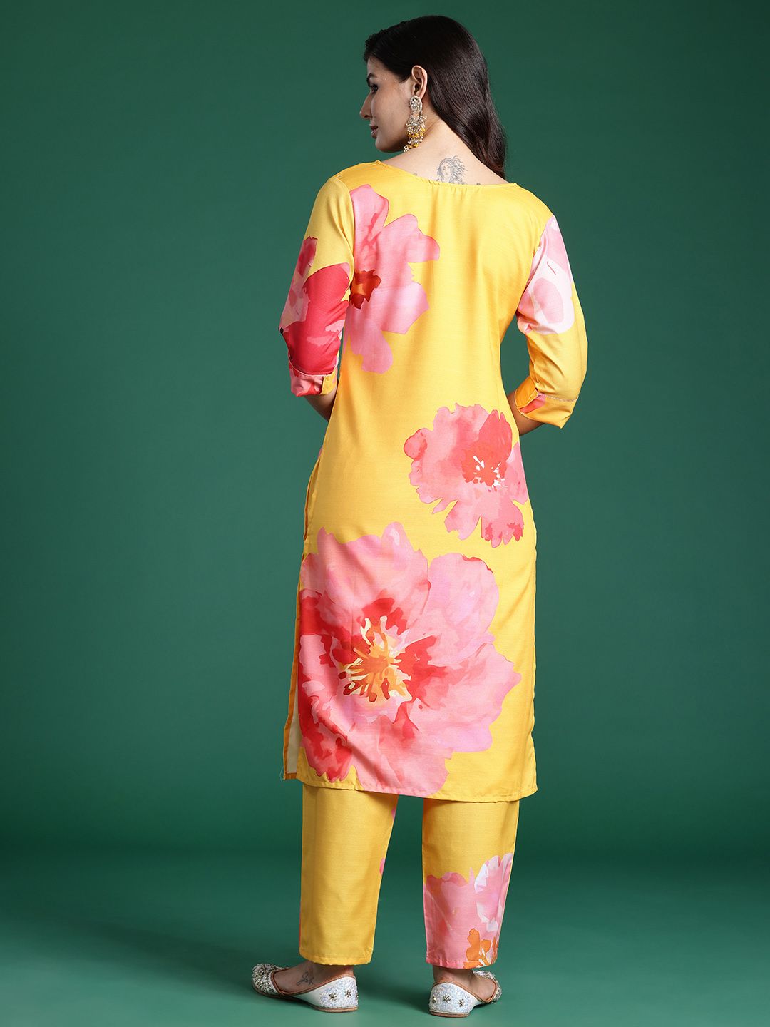 Indo Era Women Floral Printed Regular Kurta with Trousers