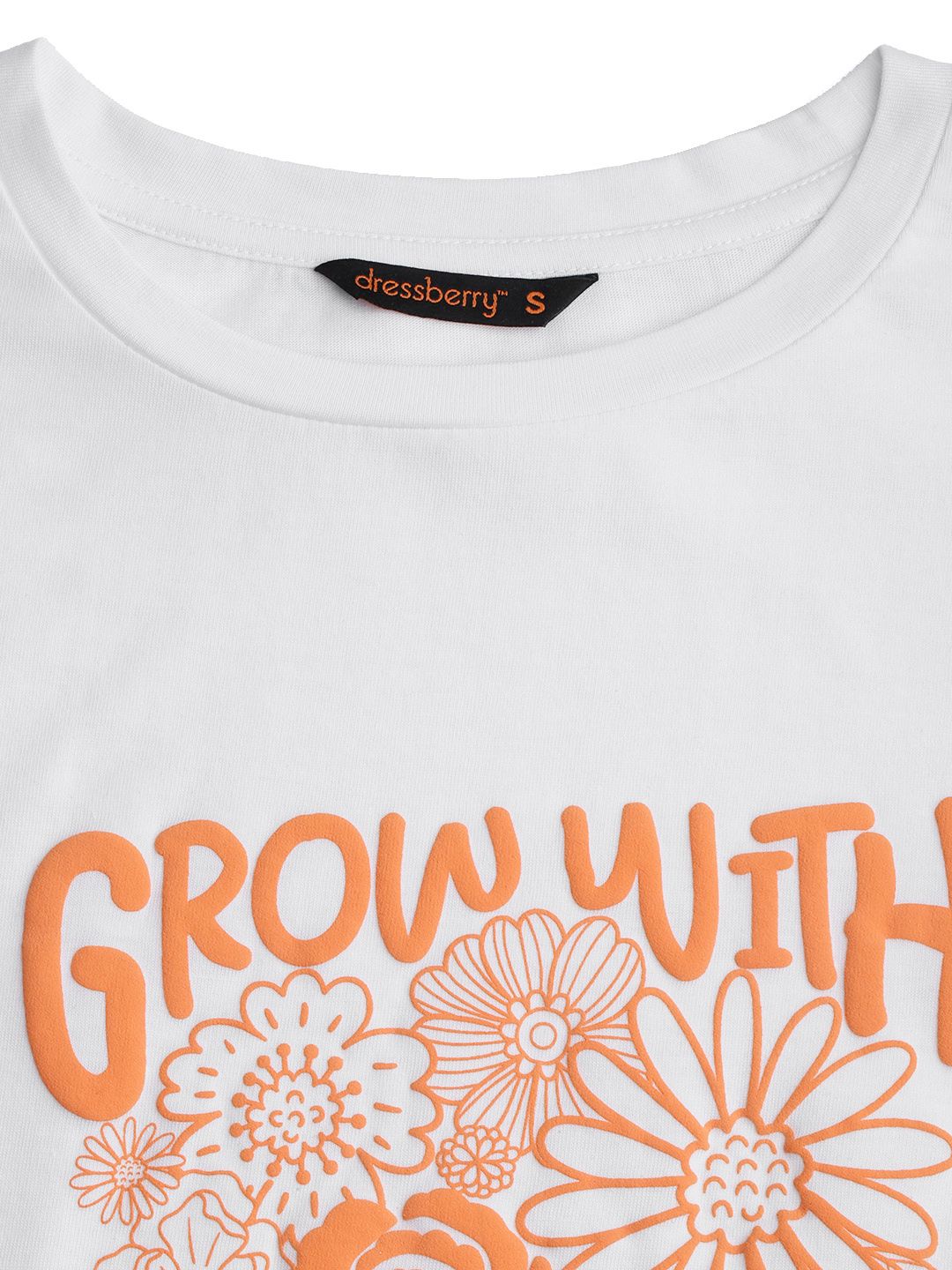 DressBerry Floral Printed Boxy Crop T-shirt