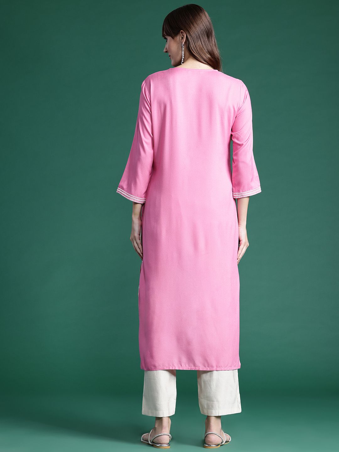 Indo Era Women Floral Embroidered Thread Work Kurta