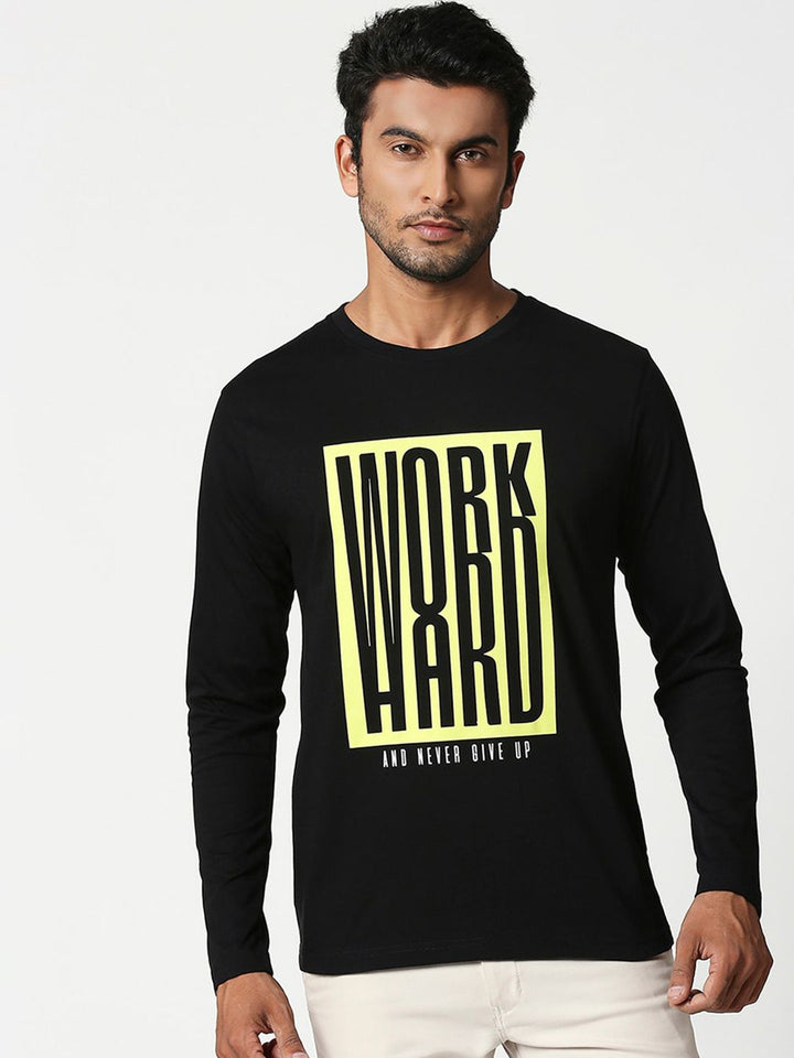 Bewakoof Men Black & Yellow Printed Round Neck T-shirt