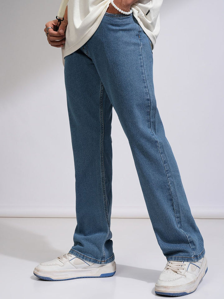 HIGHLANDER Men Bootcut Mid-Rise Clean Look Stretchable Jeans