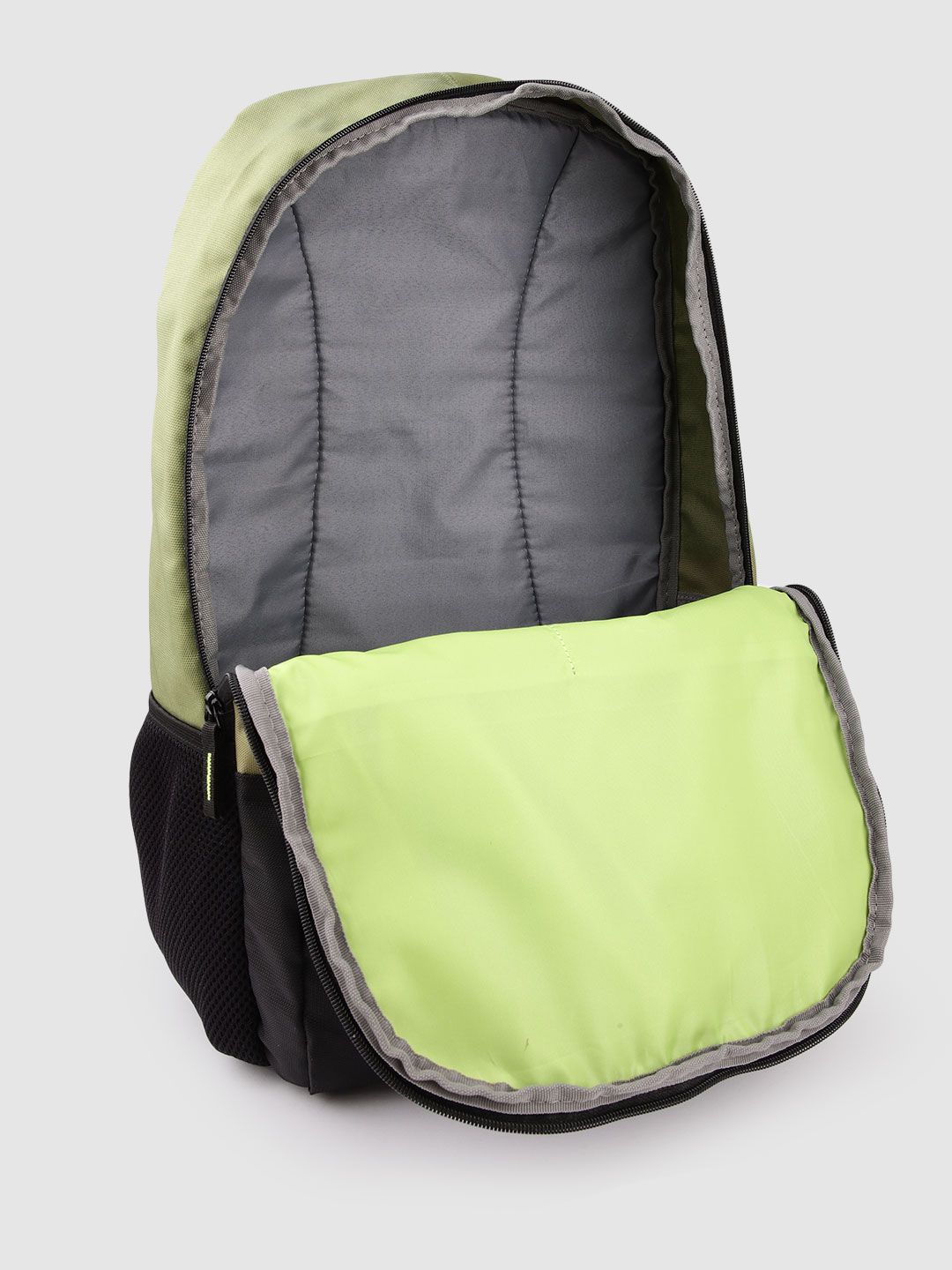 Gear Unisex Graphic Printed Medium-Sized Backpack 28L