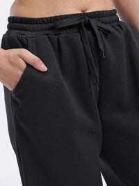 DressBerry Women Solid Joggers