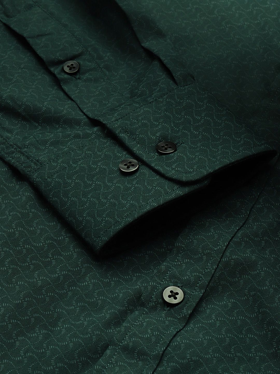 Park Avenue Slim Fit Geometric Printed Formal Shirt