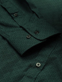 Park Avenue Slim Fit Geometric Printed Formal Shirt