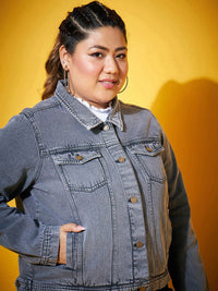 SASSAFRAS Curve Plus Size Washed Denim Jacket