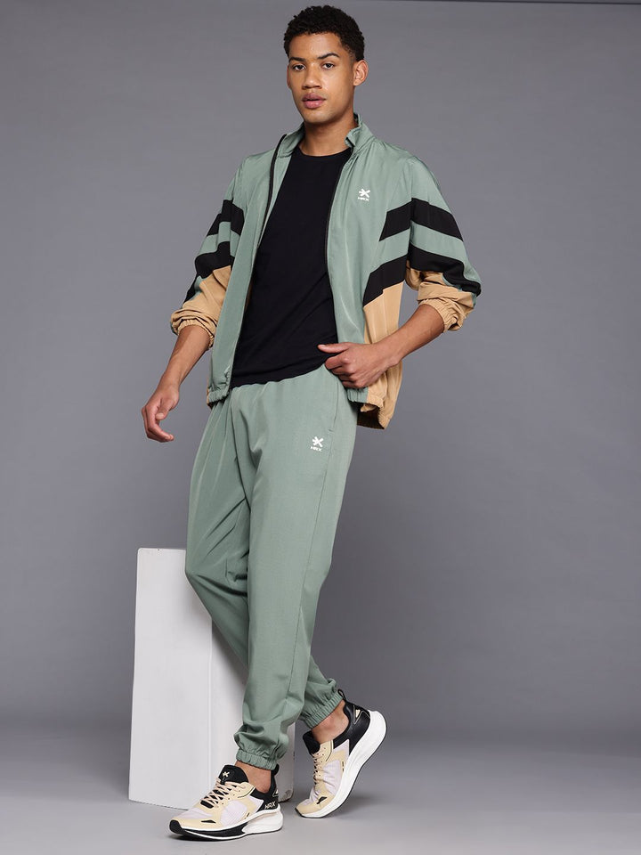 HRX by Hrithik Roshan Colourblocked Rapid-Dry Lifestyle Tracksuit