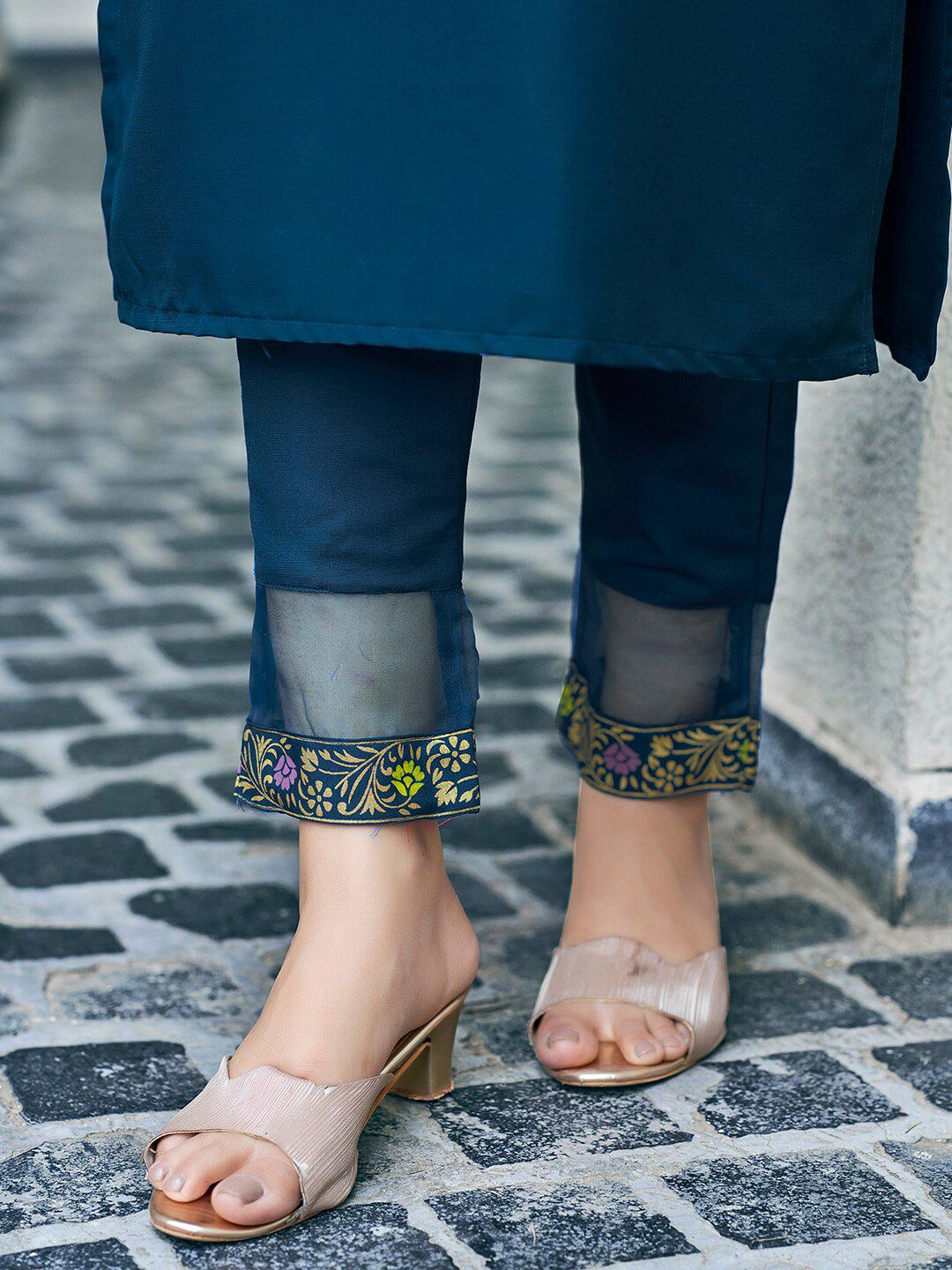 KALINI Ethnic Motifs Yoke Design Gotta Patti Straight Kurta with Trousers & Dupatta