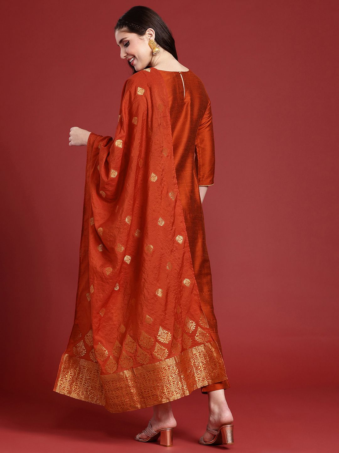 Anouk Women Ethnic Motifs Embroidered Regular Kurta with Trousers & With Dupatta