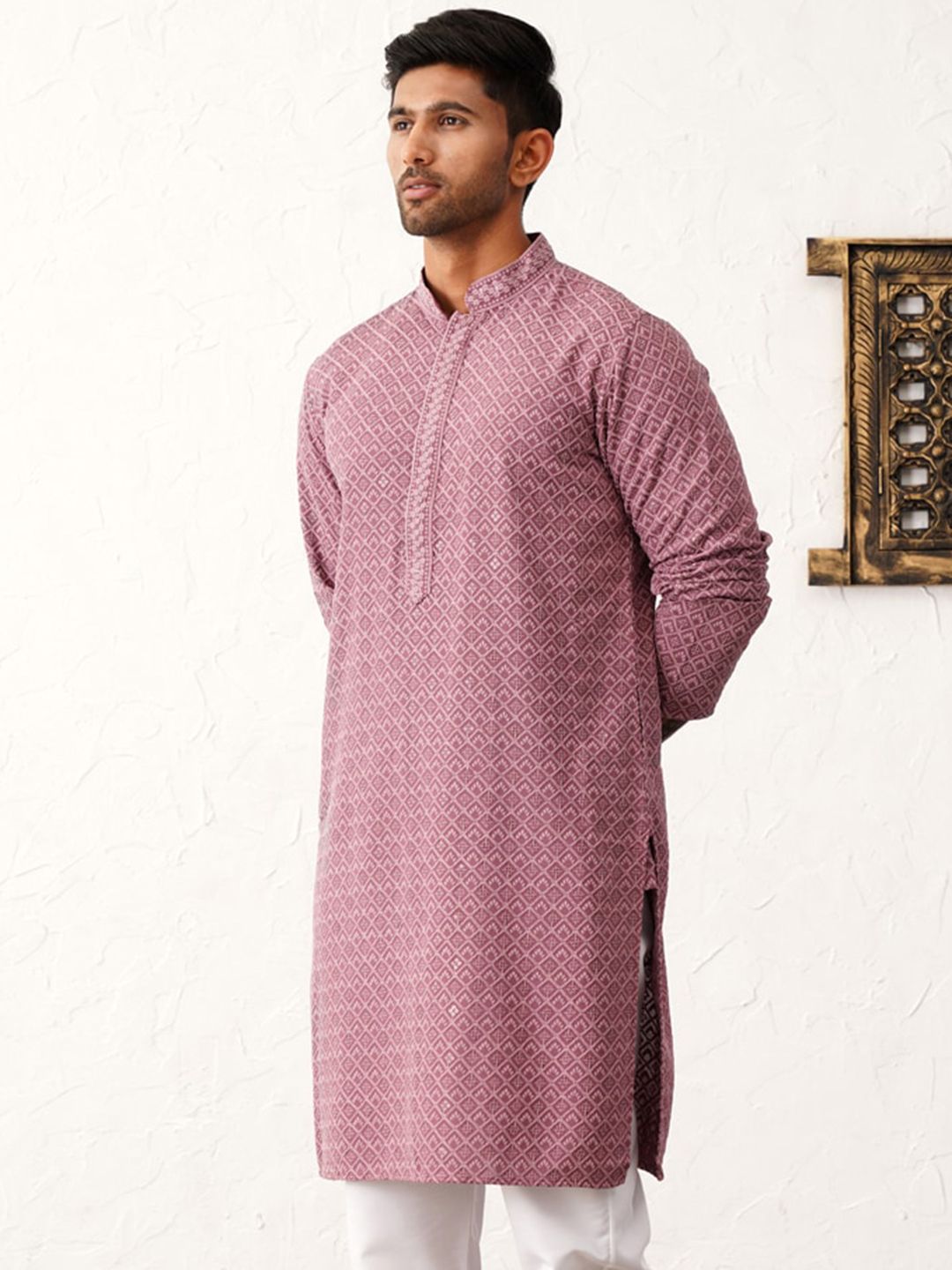 Jompers Ethnic Motifs Embroidered Sequinned Mandarin Collar Straight Kurta