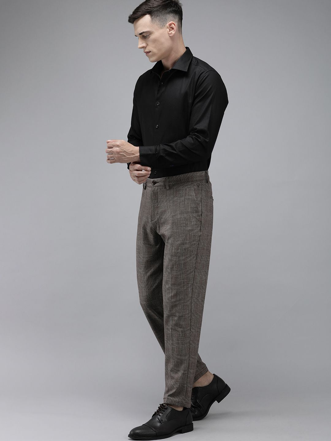 THE BEAR HOUSE Men Slim Fit Formal Shirt