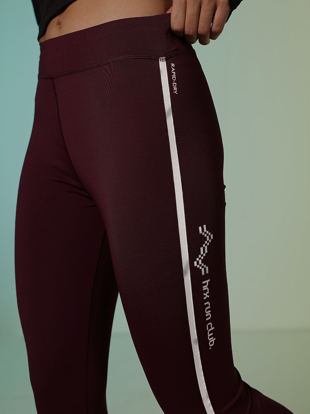 HRX by Hrithik Roshan Women Haptic Pulse Story Rapid-Dry Printed Running Tights