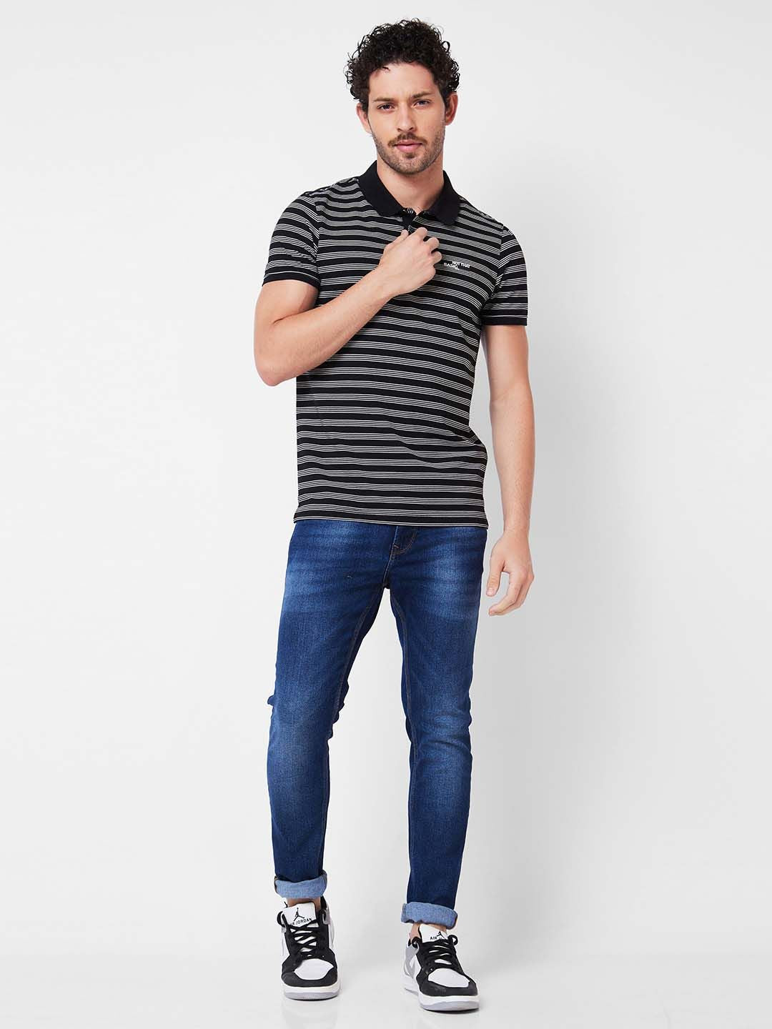 SPYKAR Round Neck Printed Cotton Slim Fit T-shirt