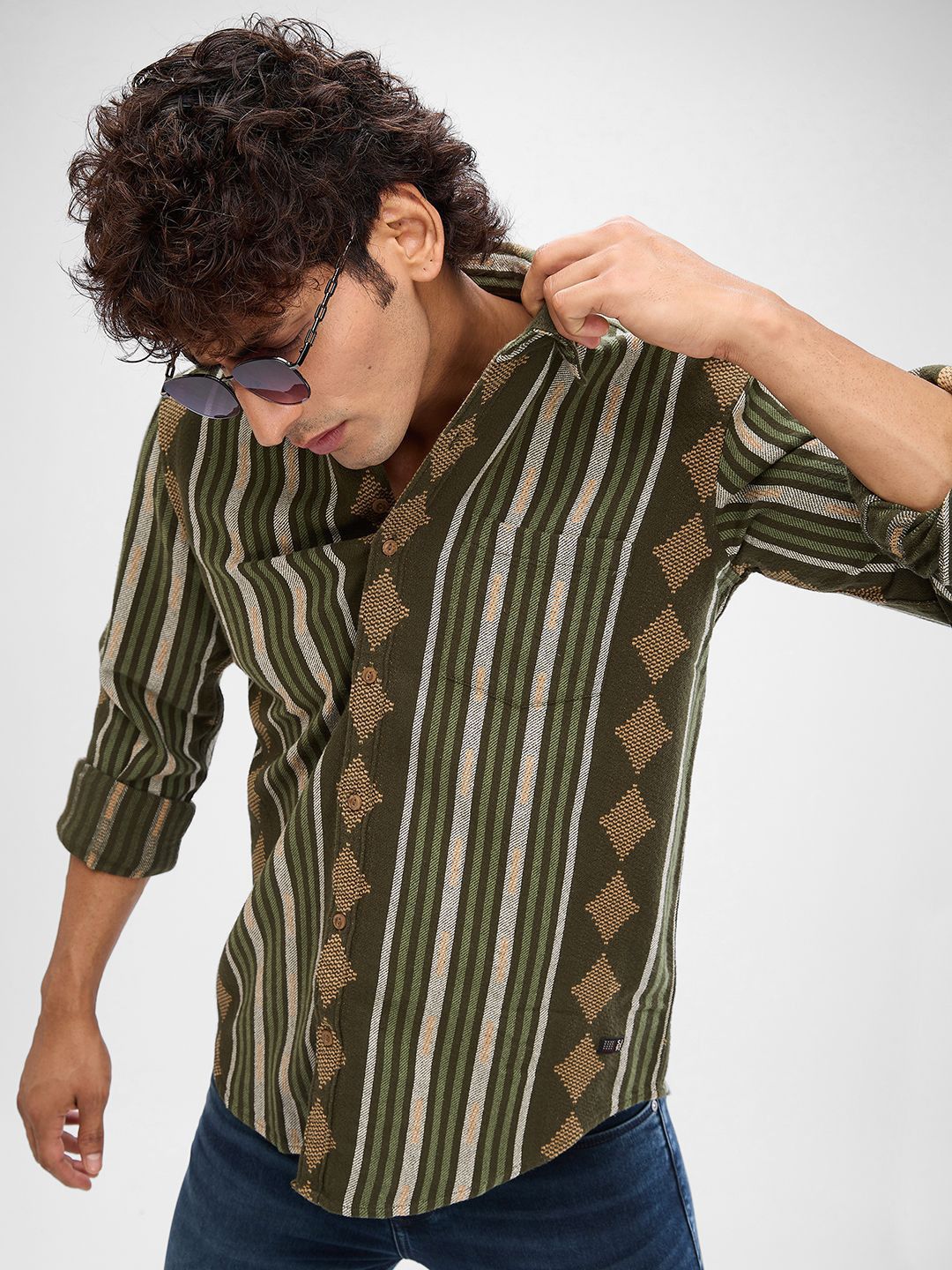 SPYKAR Lelaki Slim Fit Baju Kasual Berjalur Legap