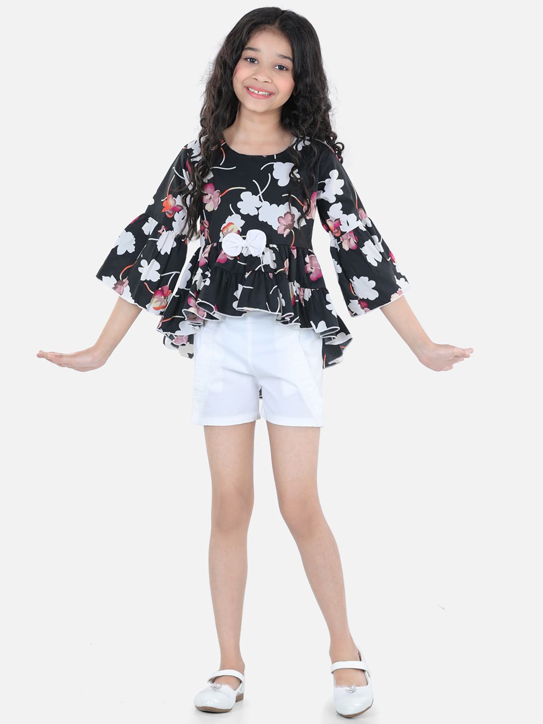Cutiekins Girls Black & White Printed Top with Shorts Set
