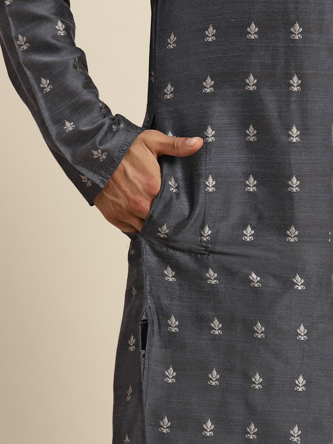 SOJANYA Kurta Sutera Katun Motif Etnik