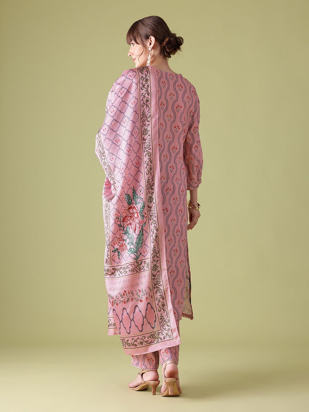 Anouk Women Floral Printed Regular Kurta with Trousers & With Dupatta with Lace Detail