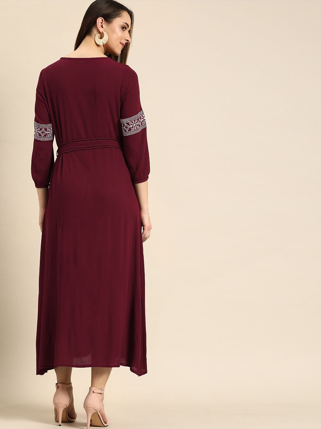 DressBerry Women Maroon Solid Fit and Flare Dress