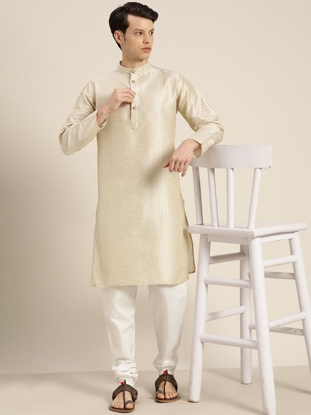 SOJANYA Regular Kurta With Churidar