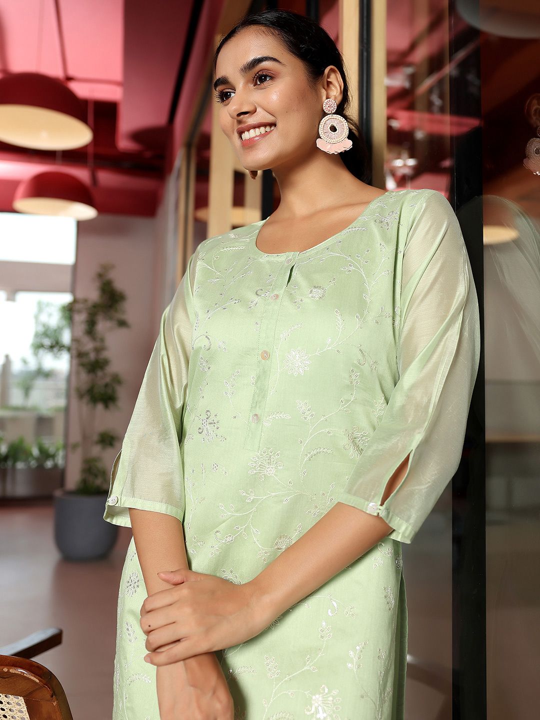 Libas Round Neck Thread Work Chanderi Silk Straight Kurta