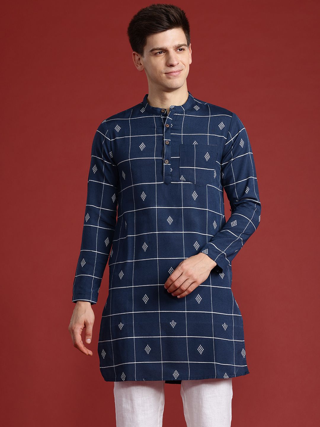 Anouk Geometric Thread Work Indigo Kurta