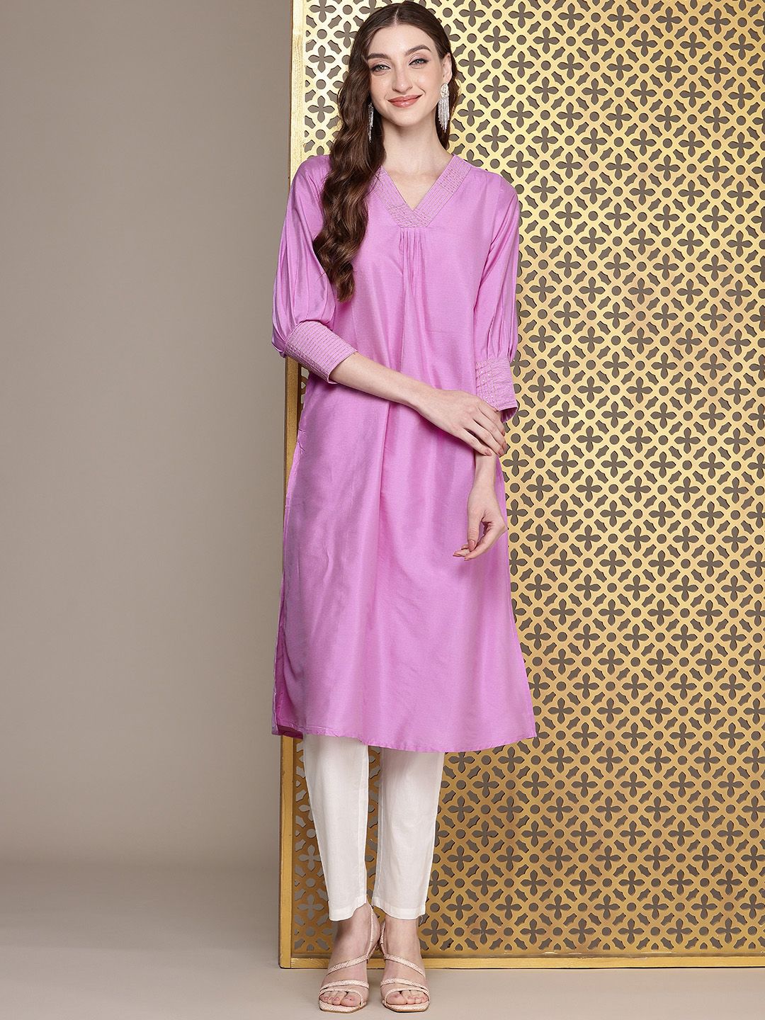 House of Pataudi V-Neck Zari Sequinned Pleated Rozana Kurta