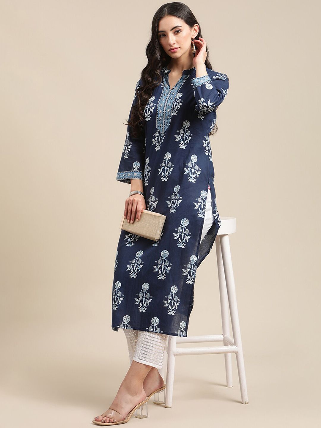 Varanga Women Blue Ethnic Motifs Printed Kurta