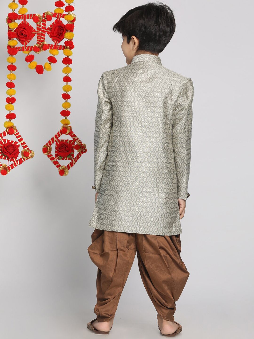 Vastramay Boys 'Gray and Coffee Brown Brown Indowestern Sherwani dan Cowl Dhoti Pant Set
