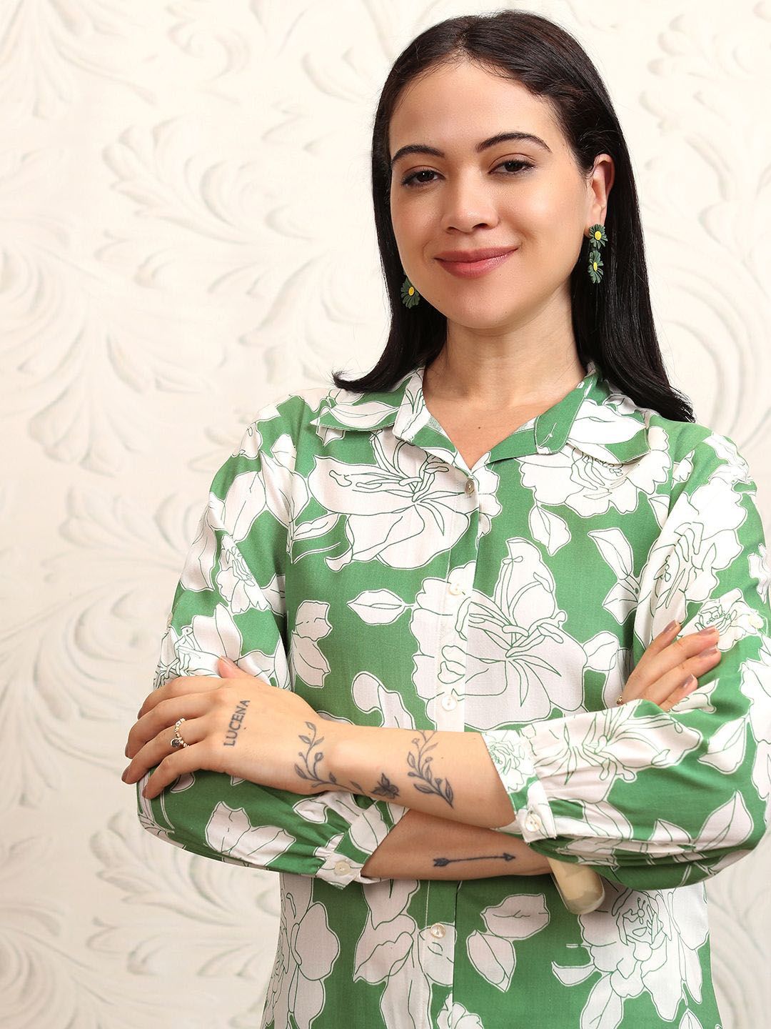 Vishudh Green Floral Printed Pure Cotton Longline Shirt With Palazzos