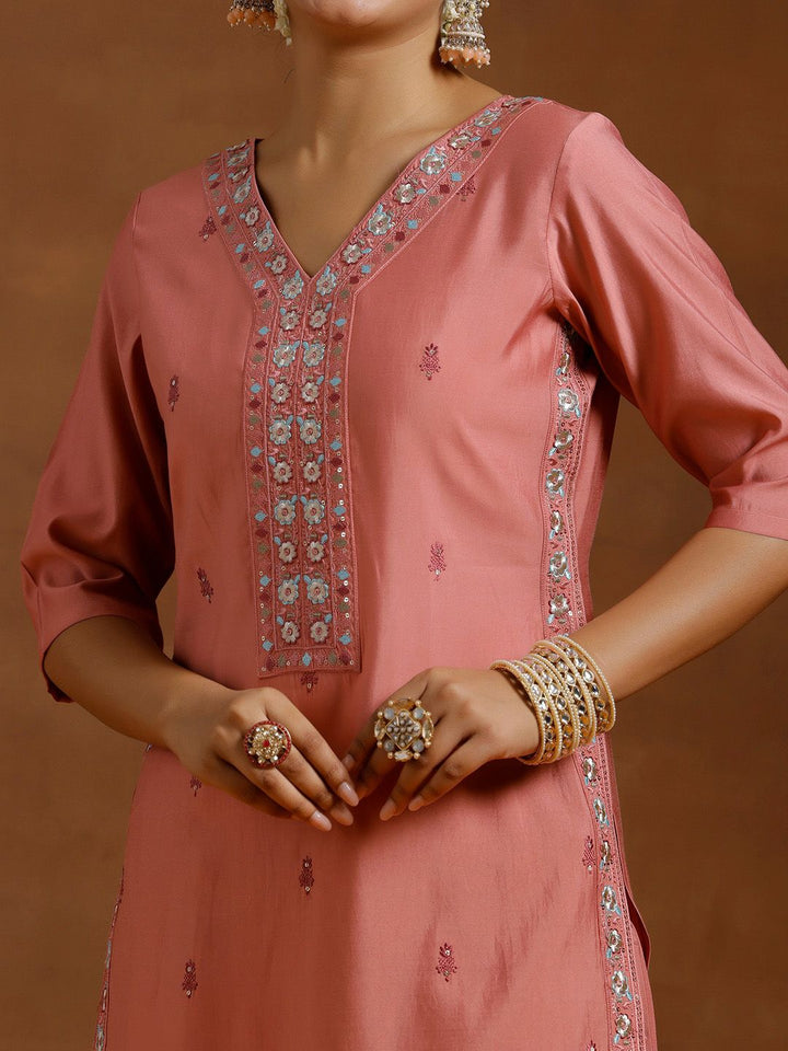 Libas Ethnic Motifs Floral Embroidered Straight Kurta with Trousers