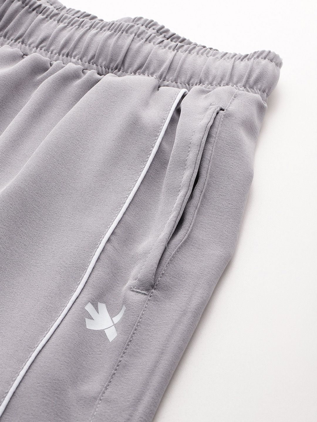 HRX by Hrithik Roshan Women Lifestyle Tracksuits